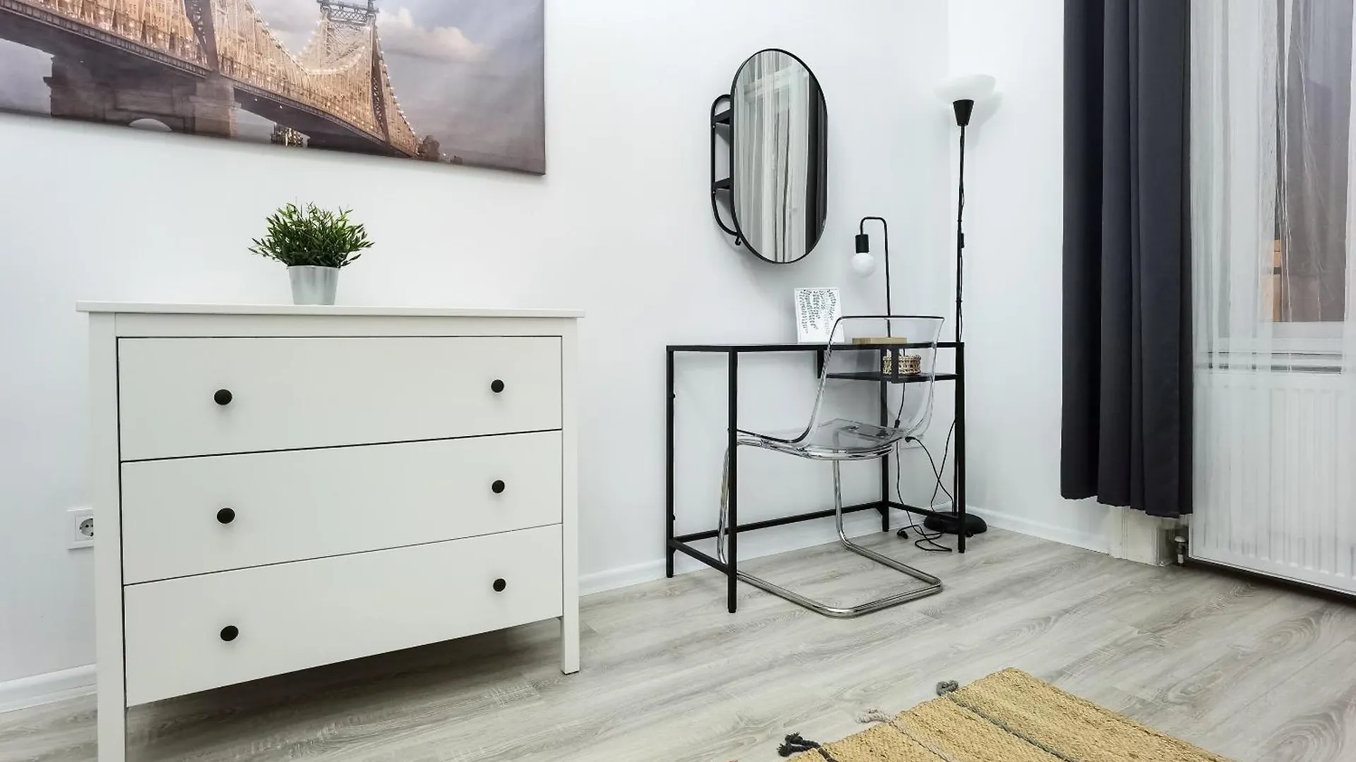 Appartamento Perfect Location,Newly Decorated Modern, Large Place 60 M2, Really Quiet So You Can Have A Good Night Sleep, Ac, Netflix, Smart Tv, High-Speed Internet, World Famous New York Cafe Only 10 Minutes Walk Budapest Ungheria